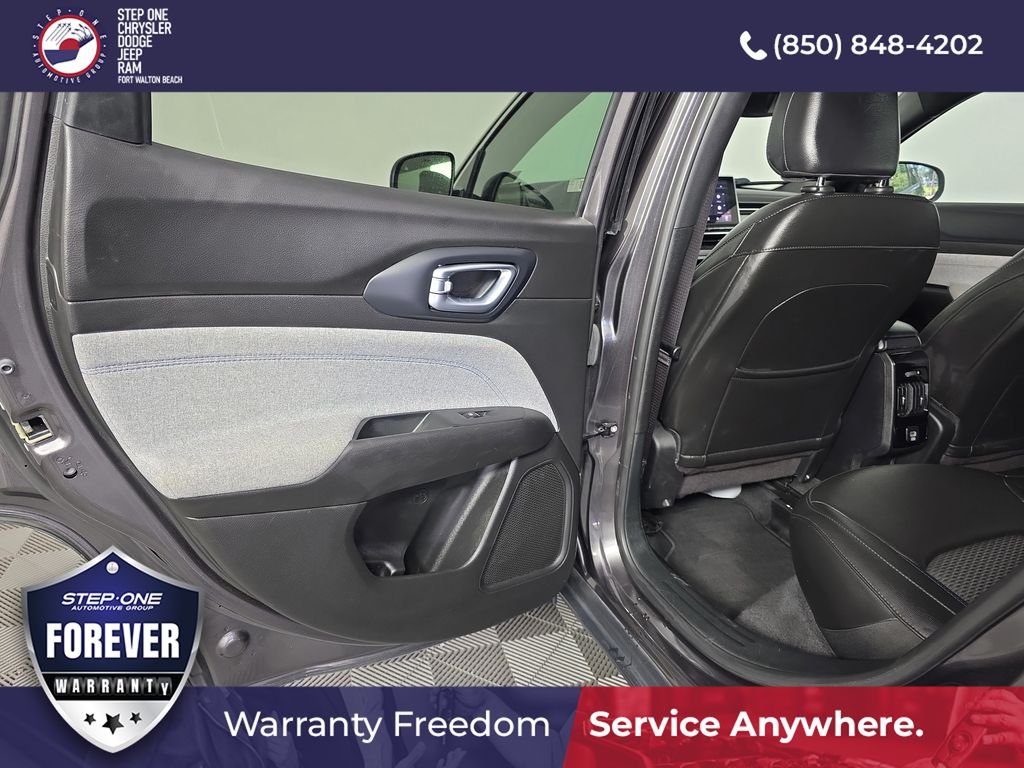Used 2024 Gray Jeep Latitude image 26
