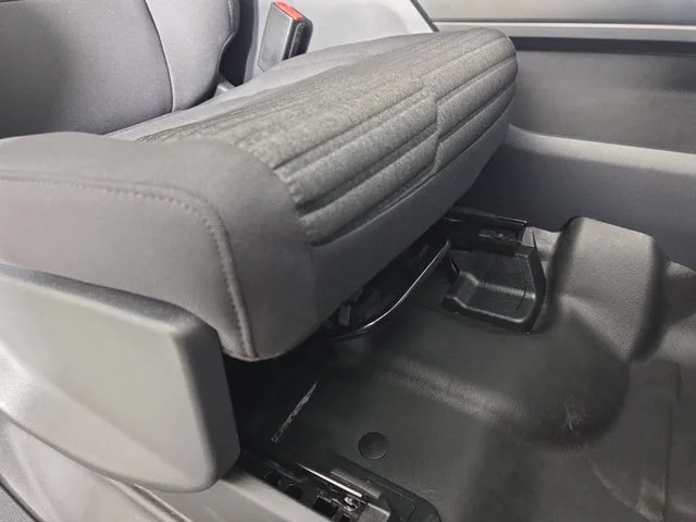 Certified Used 2023 Avalanche Ford XL image 31