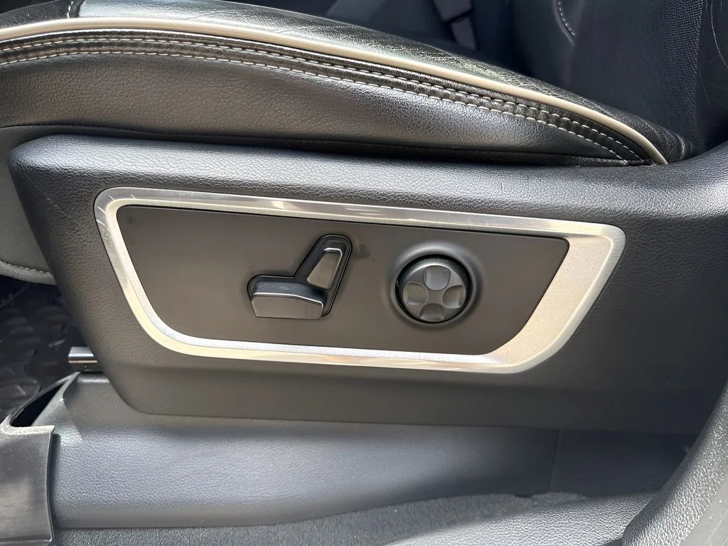 Used 2019 Gray Ram Laramie image 10