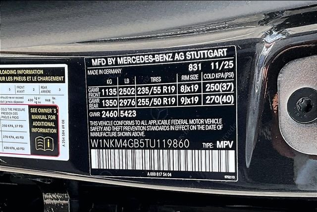 Used 2026 Gray Mercedes-Benz GLC 300 image 16
