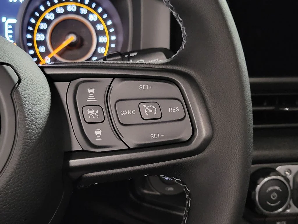 2026 Jeep Wrangler 4-Door photo 5