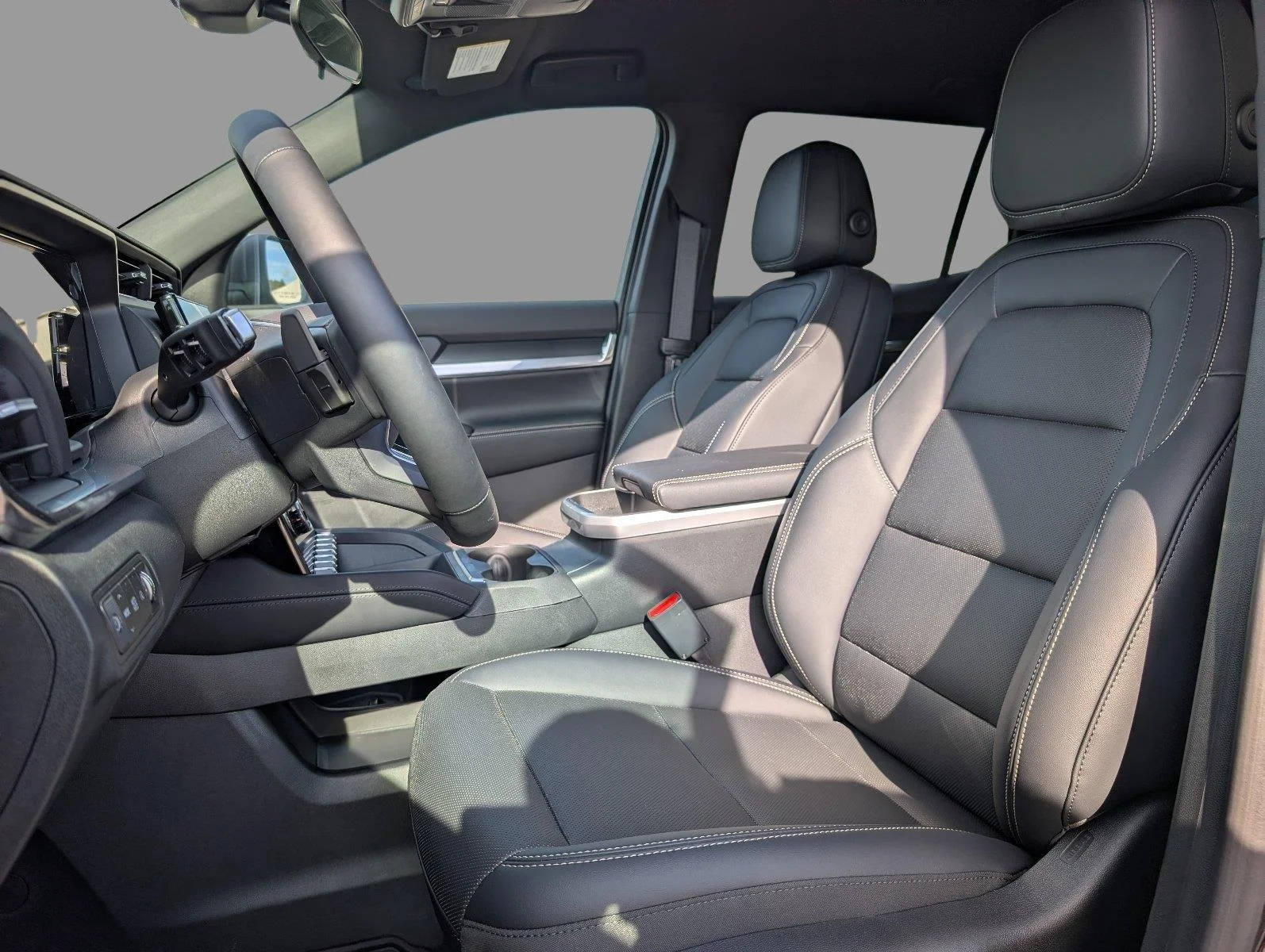 New 2027 Ebony Twilight Metallic GMC Elevation image 15