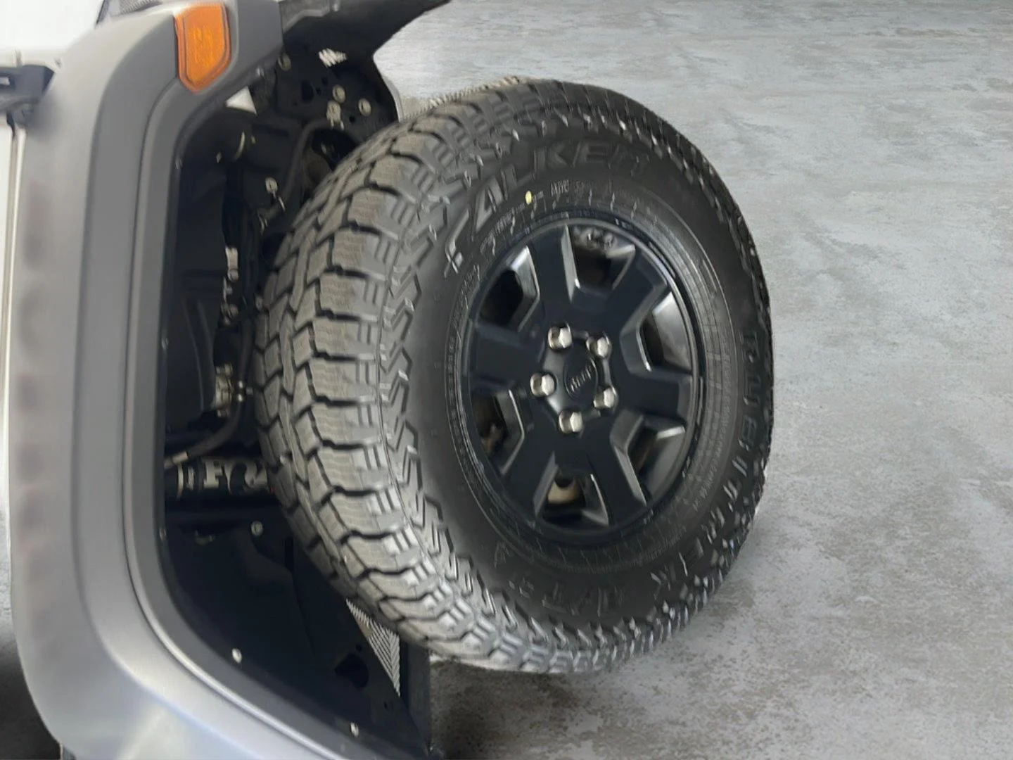 Used 2022 Bright White Clearcoat Jeep Mojave image 28