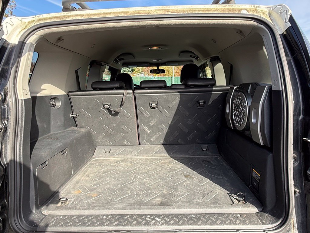 Used 2010 Black Toyota Base image 20