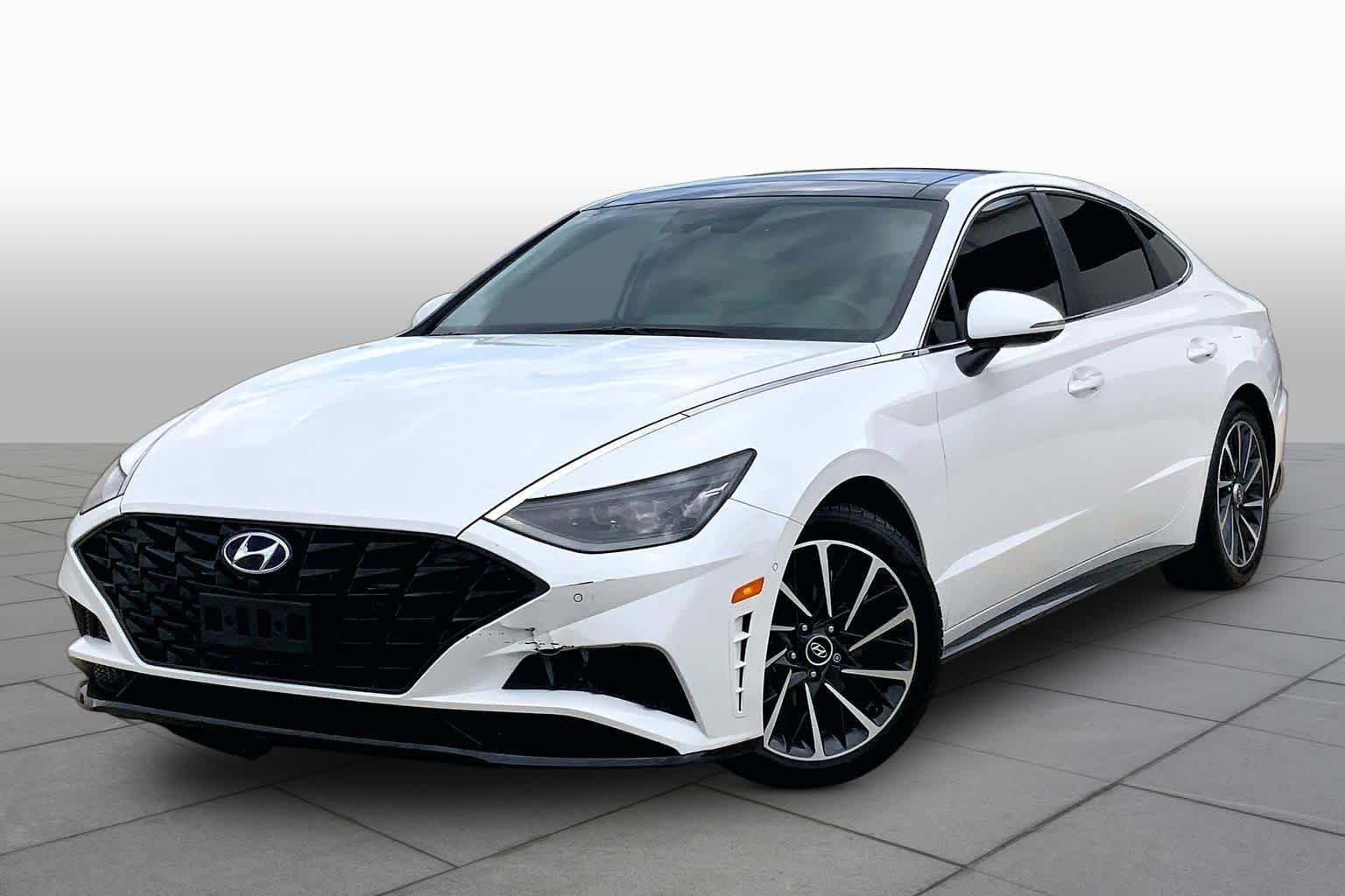Pre-Owned 2022 Hyundai Sonata Limited