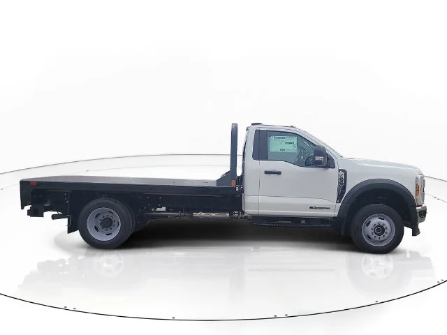New 2026 Oxford White Ford XL image 4
