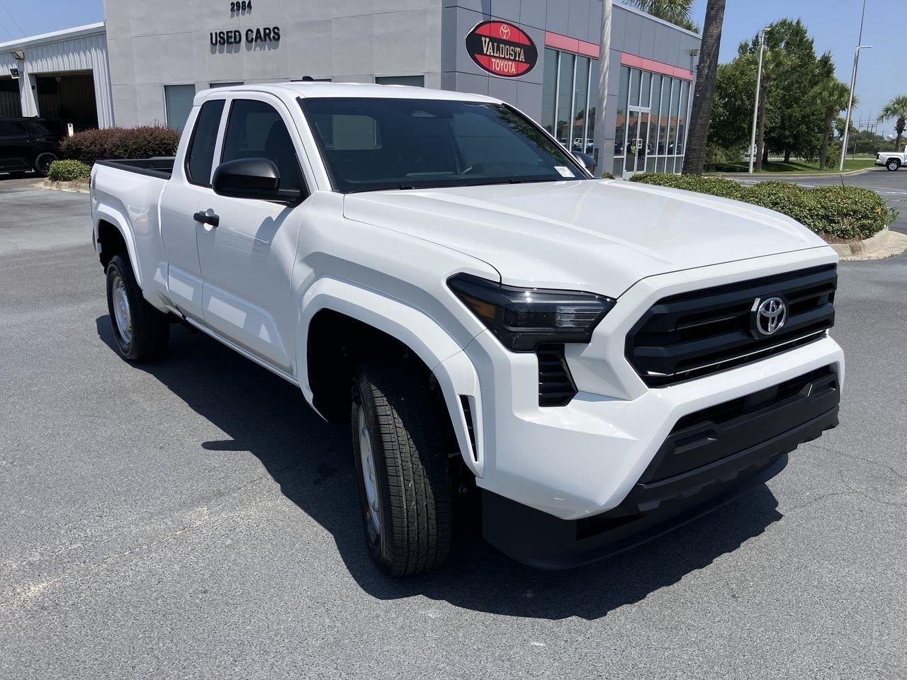 Used 2026 White (Ice Cap) Toyota SR Access Cab image 7