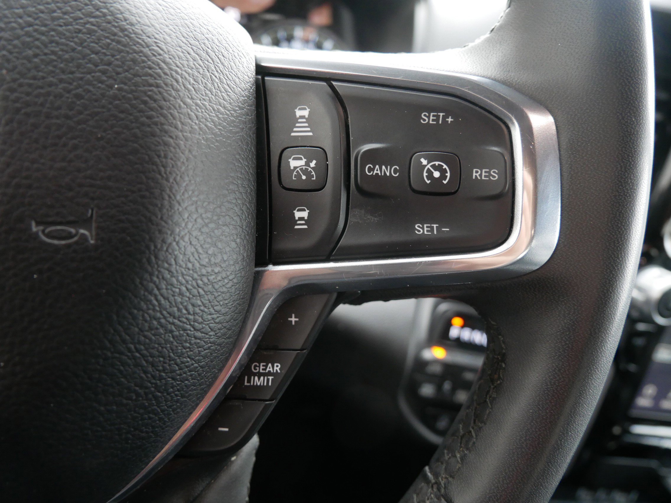 Used 2025 Diamond Black Crystal Pearlcoat Ram Laramie image 26