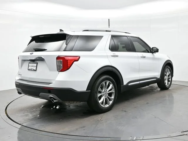 Used 2023 Oxford White Ford Limited image 7
