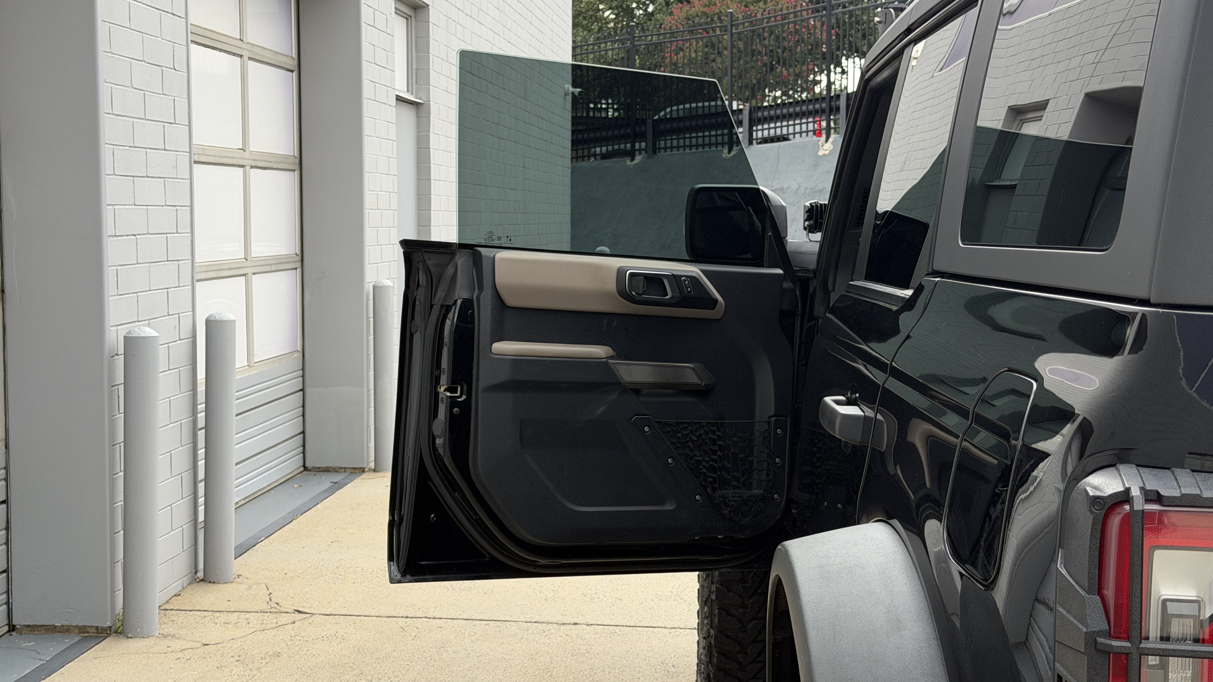 Used 2023 Shadow Black Ford Wildtrak 4 Door Advanced 4x4 image 10