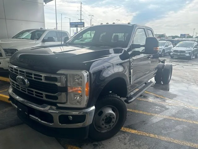 Used 2023 Blue Metallic Ford XL image 1
