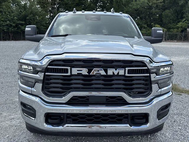 New 2026 Silver-Zynith Exterior Paint RAM Tradesman image 11