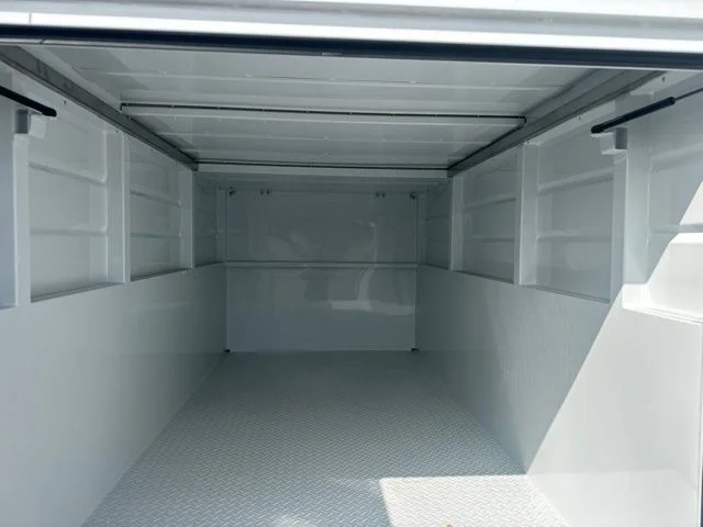 New 2026 Oxford White Ford XL image 10