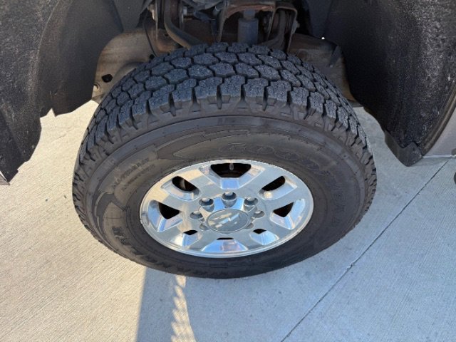 Used 2015 Brownstone Metallic Chevrolet LTZ image 9