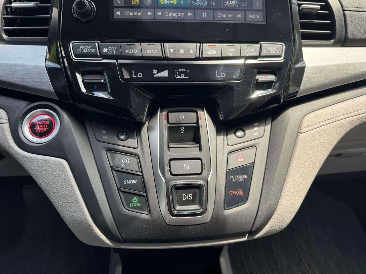 2024 Honda Odyssey EX - Photo 34
