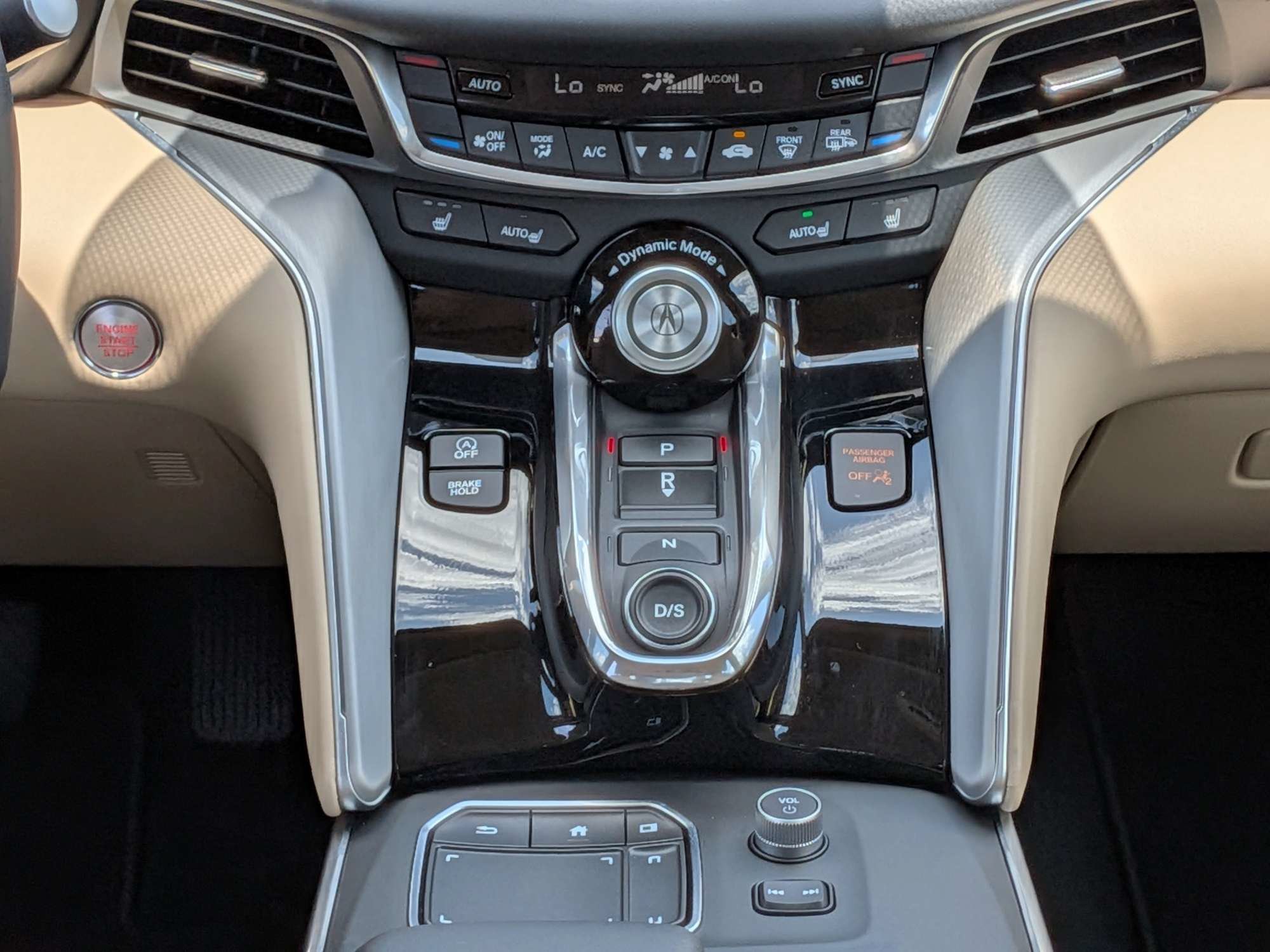 Used 2025 Platinum White Pearl Acura Technology Package image 56