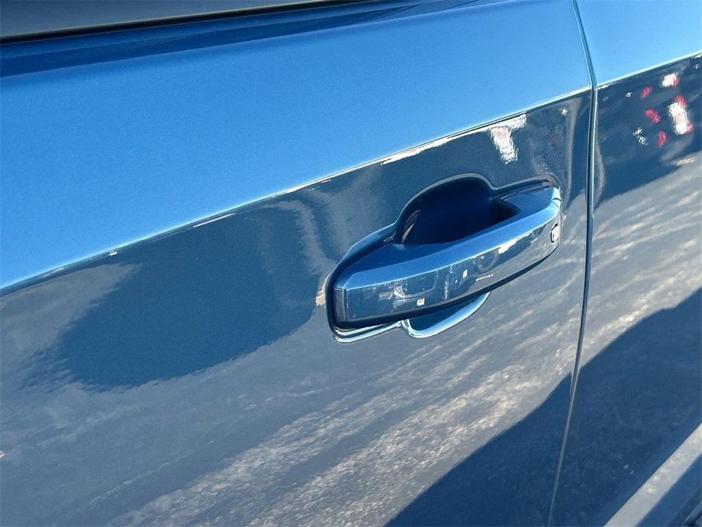 2026 GMC SIERRA - Image 13