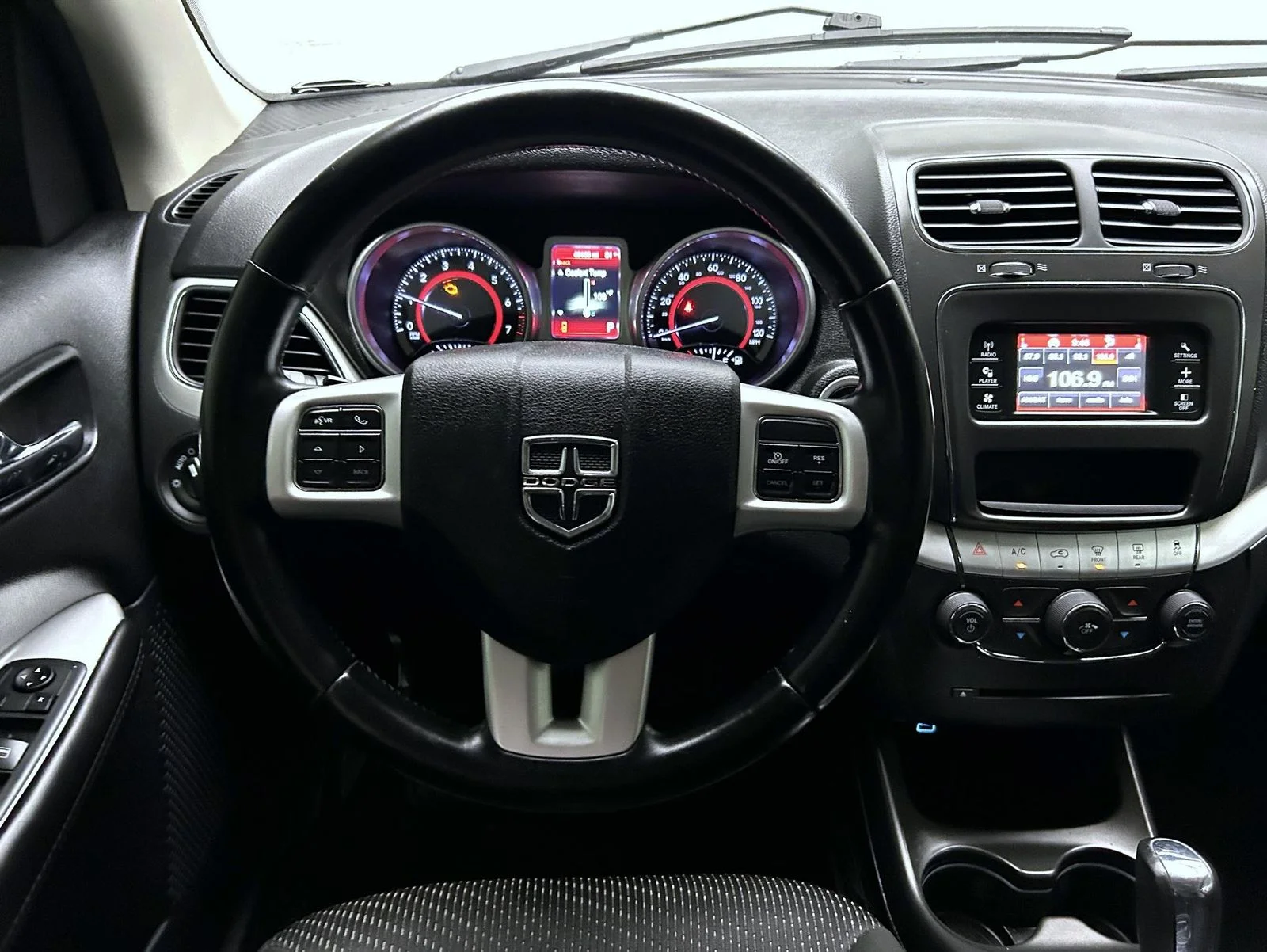 Used 2020 Gray Dodge SE image 11
