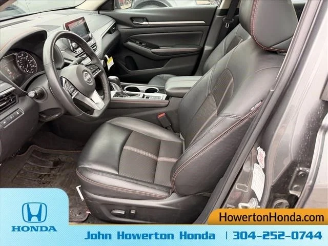 Used 2025 Gray Nissan 2.5 SR image 13