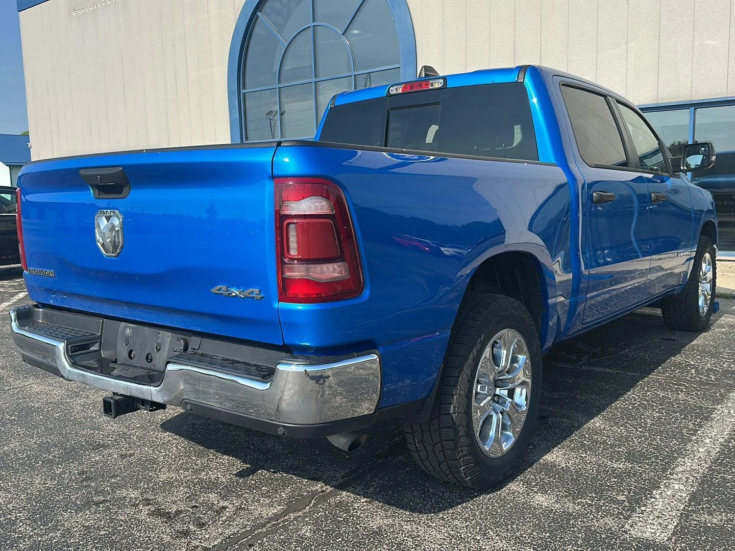 Used 2023 Hydro Blue Pearlcoat Ram Big Horn image 5