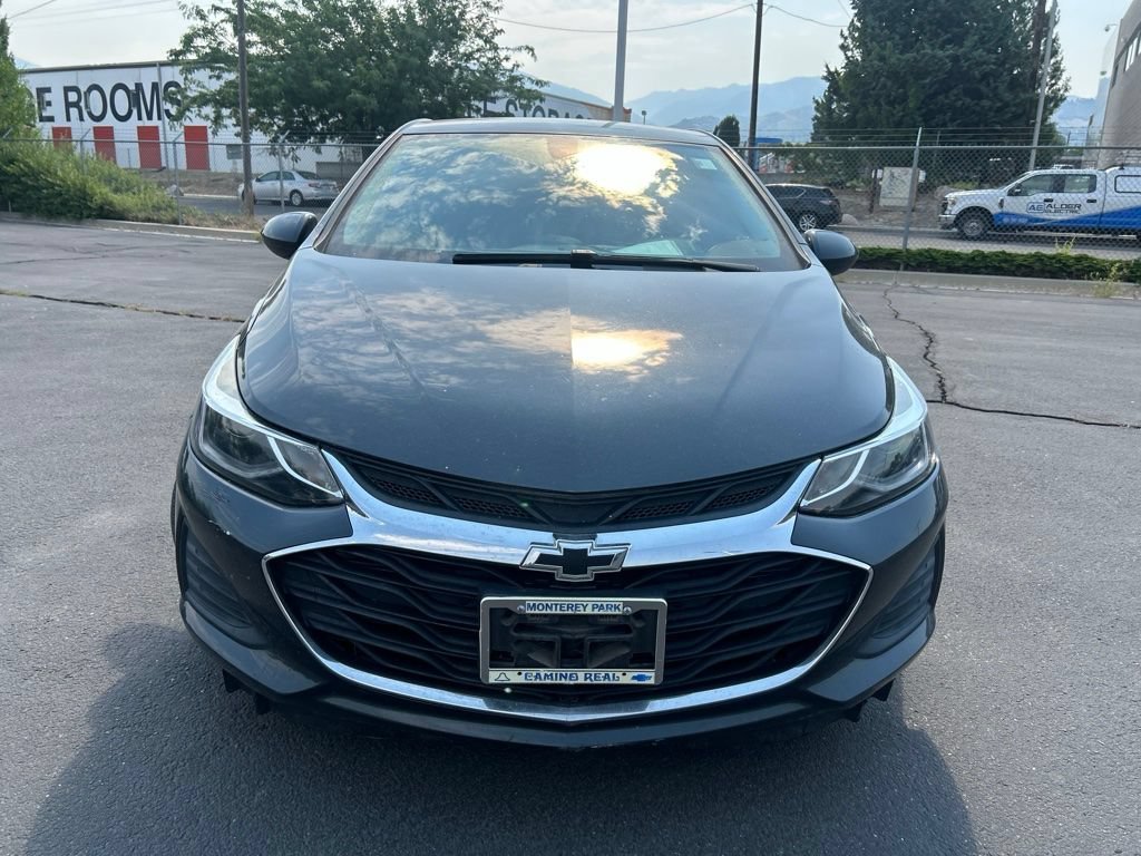 Used 2019 Graphite Metallic Chevrolet LT image 3