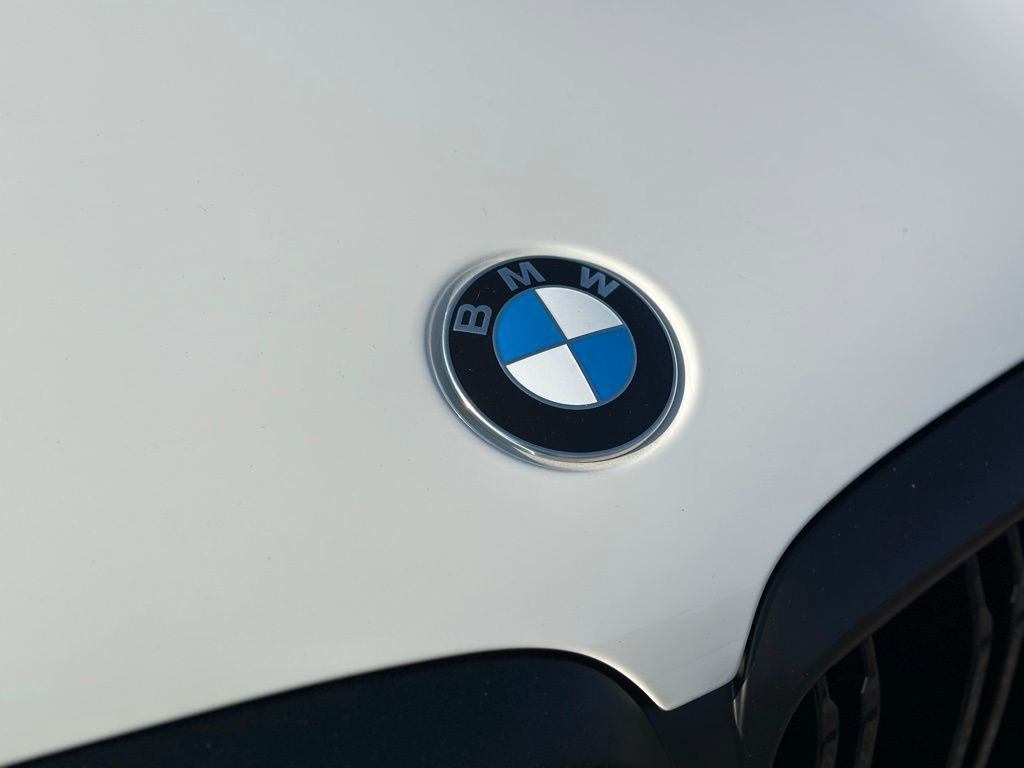 2026 BMW X5 M60i - Photo 11