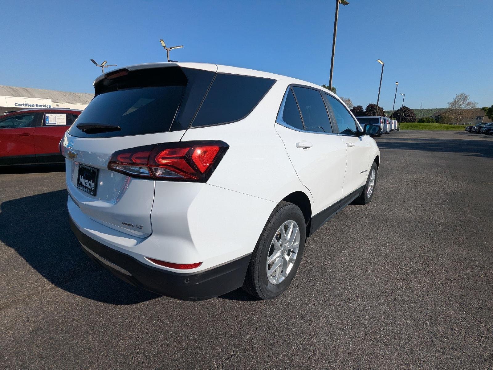 Used 2023 Summit White Chevrolet LT image 8