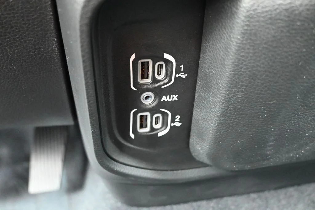 New 2026 Granite Crystal Metallic Clear-Coat Exterior Paint RAM Express image 22