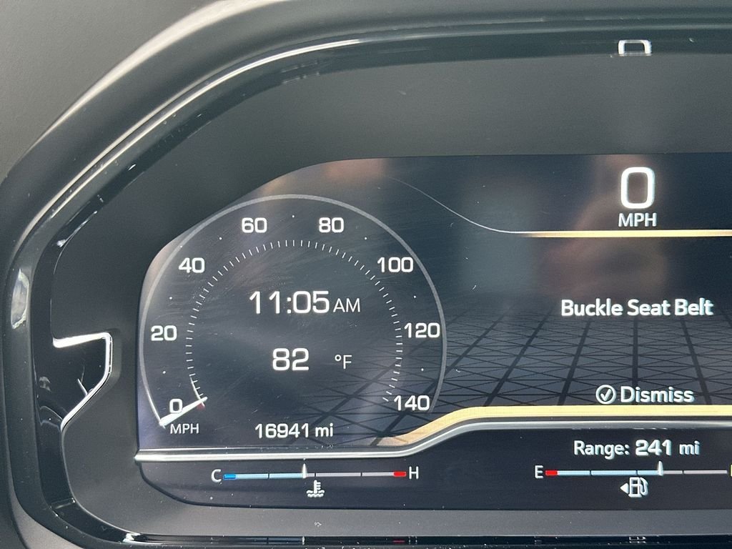 2024 GMC Yukon Denali Ultimate - Photo 12