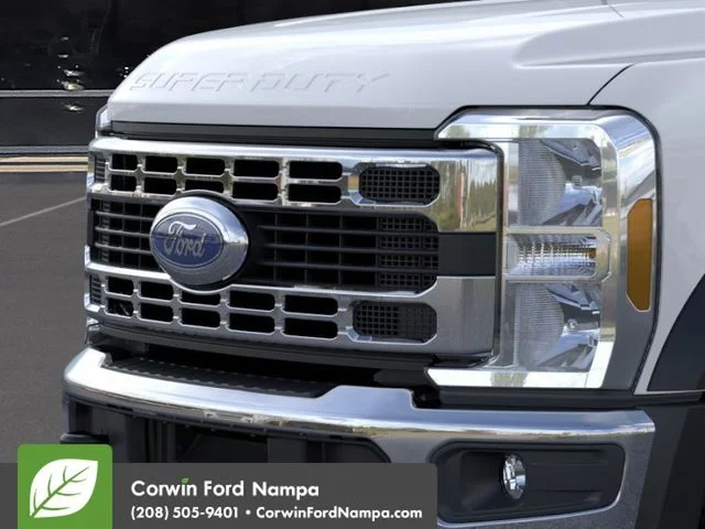 2025 Ford F-550 Super Duty Chassis Cab XL - Photo 17