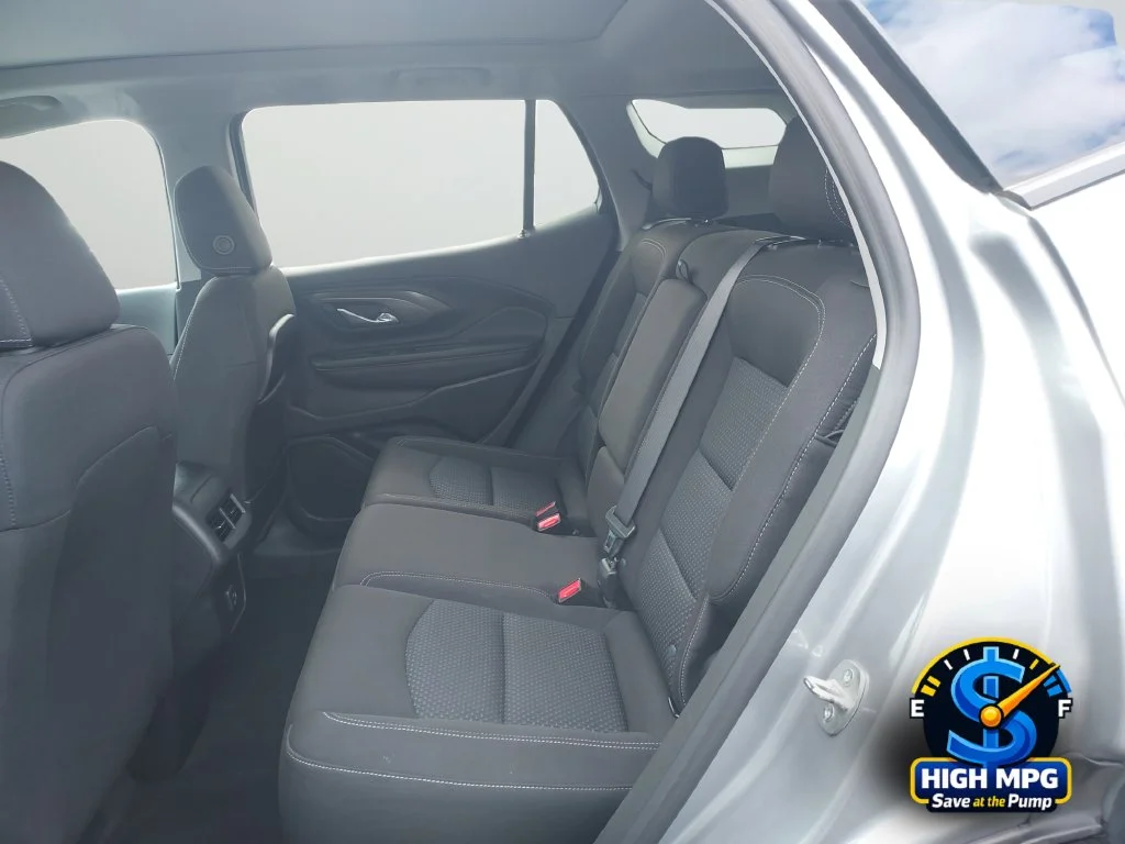 Used 2023 Silver GMC SLE image 32