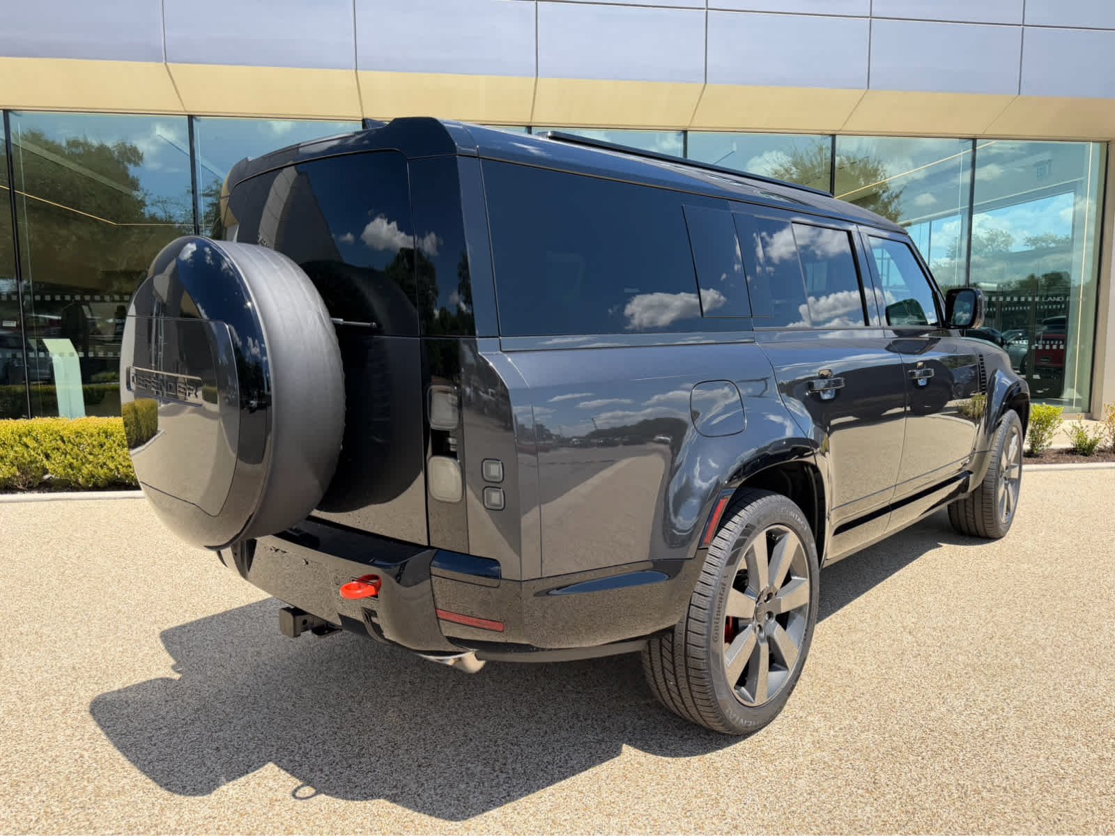New 2026 Carpathian Grey Land Rover X image 5