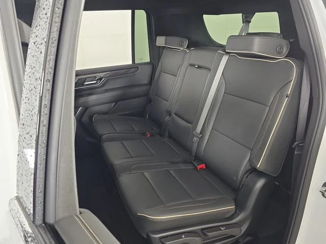 Used 2026 Summit White GMC Elevation image 19