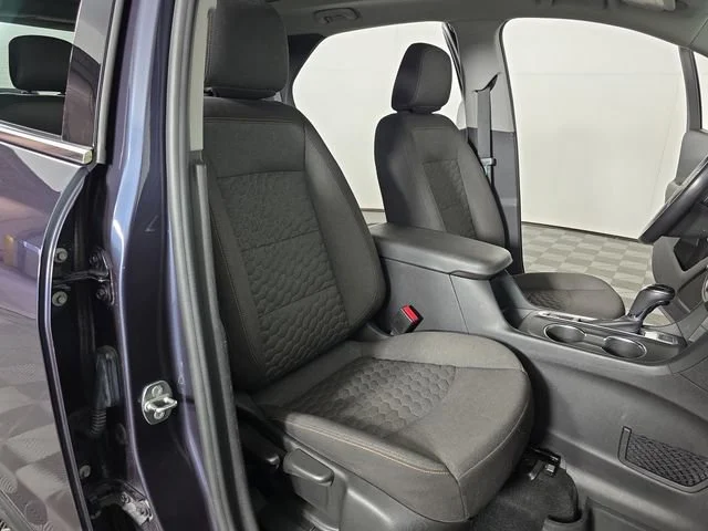 Used 2018 STORM BLUE METALLIC Chevrolet LT image 20