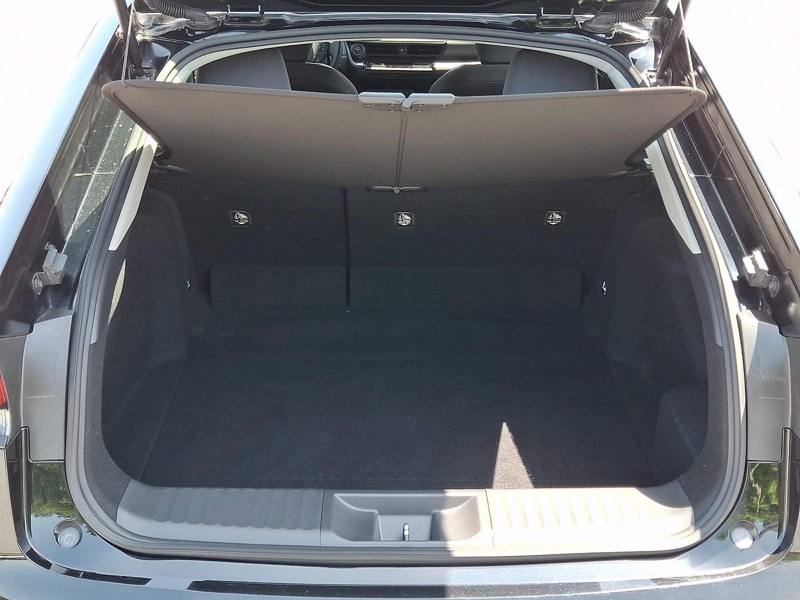 Used 2025 Midnight Black Metallic Toyota LE image 29