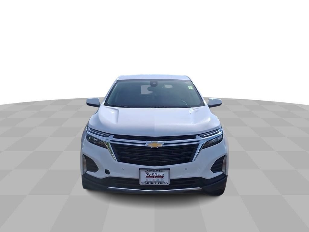 Used 2024 White Chevrolet LT image 3