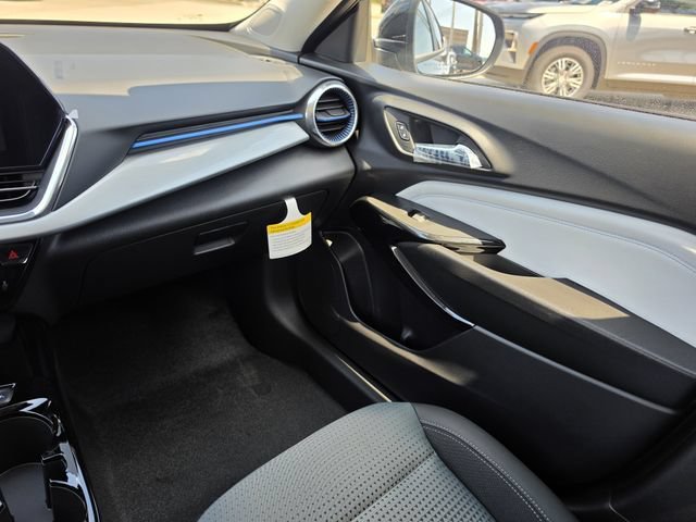 2026 Chevrolet Trax LT - Photo 13