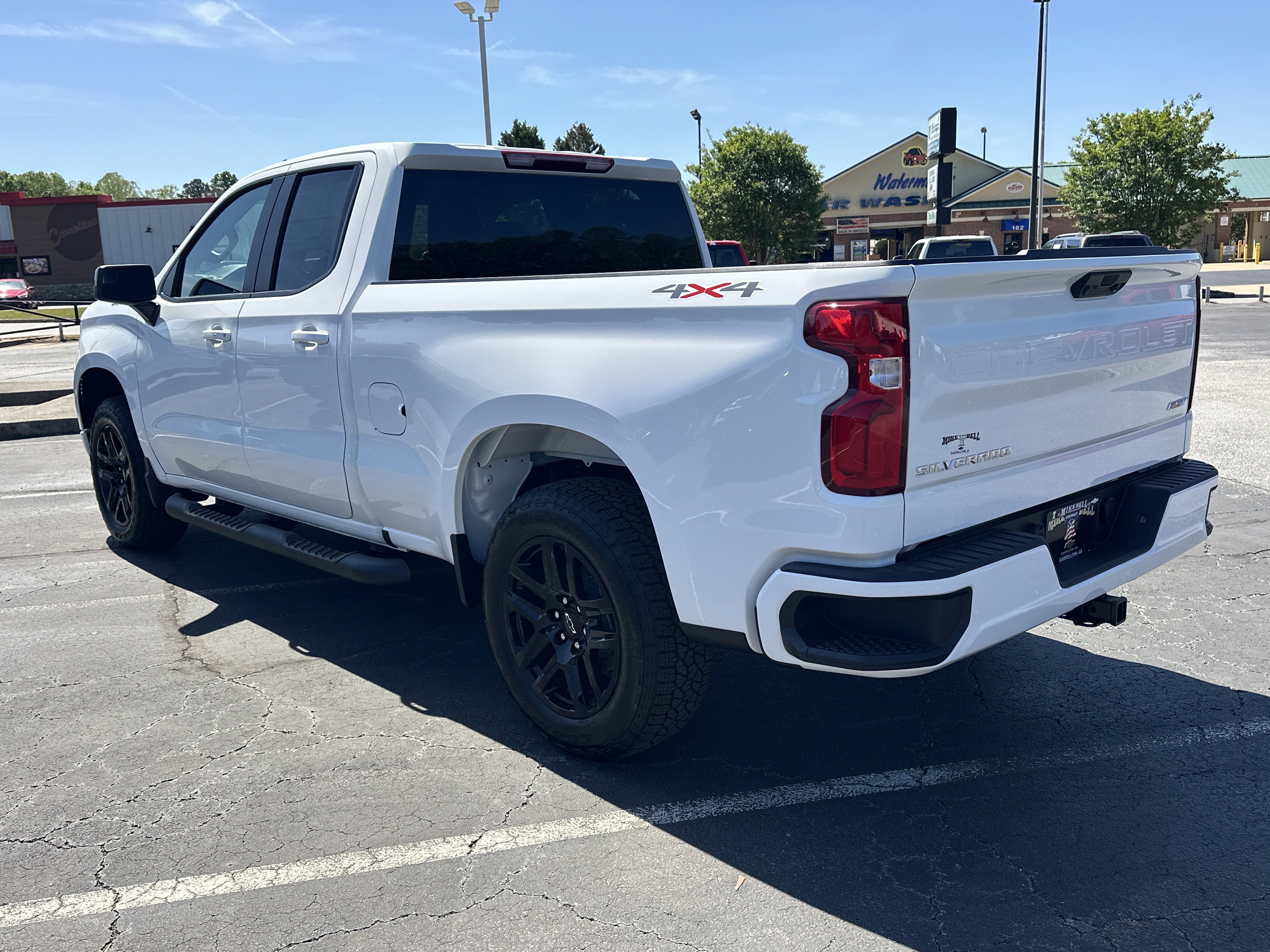 New 2026 Summit White Chevrolet RST image 6