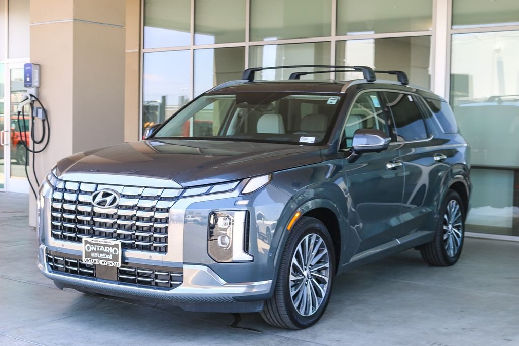 Certified Used 2025 Gray Hyundai Calligraphy image 4
