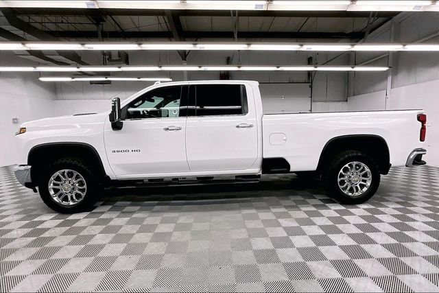 2025 Chevrolet Silverado 3500HD LTZ - Photo 14