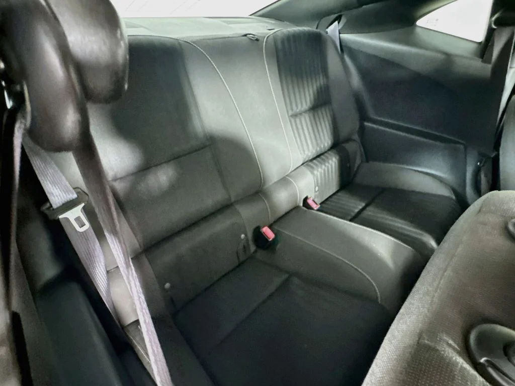 Used 2014 Silver Chevrolet 1LS image 29