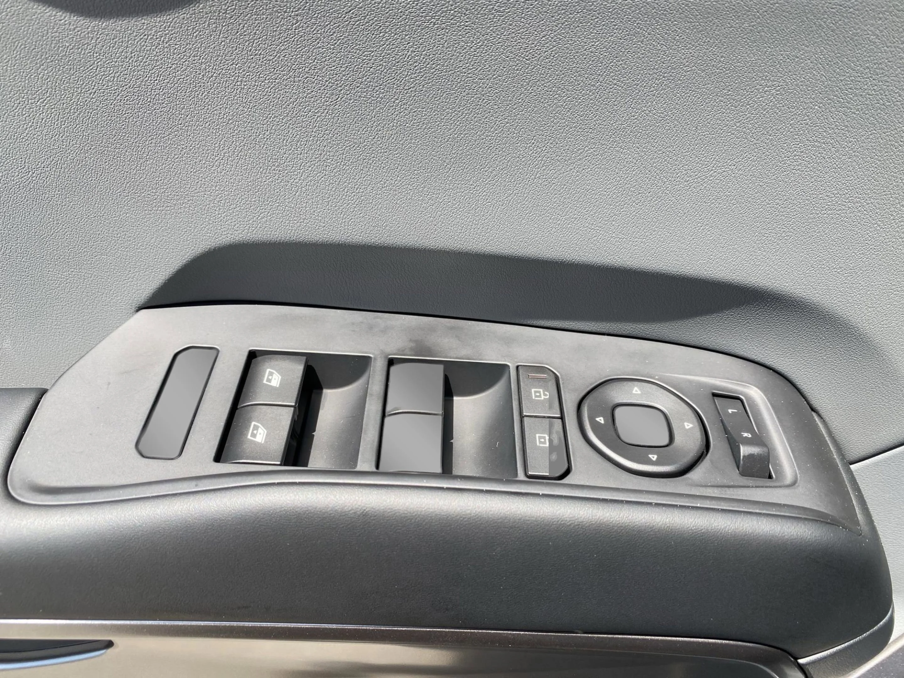 2026 Kia EV9 Wind - Photo 16