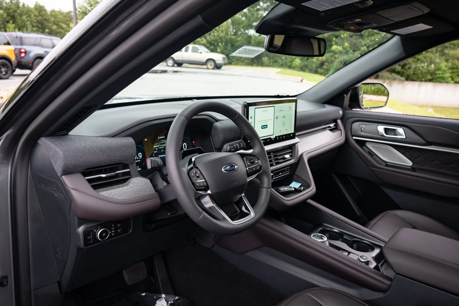 New 2027 Carbonized Gray Metallic Ford Platinum™ image 22