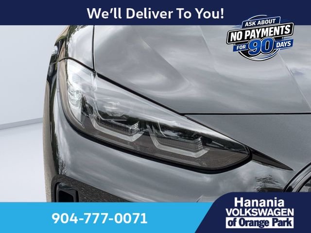 Used 2024 Black BMW M50 image 9