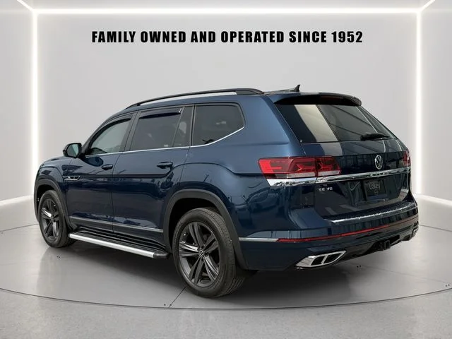 Used 2021 Blue Volkswagen 3.6L V6 SE w/Technology R-Line image 5