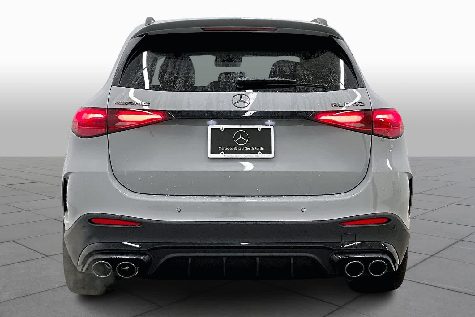 New 2026 MANUFAKTUR Alpine Grey Mercedes-Benz AMG® GLC 43 image 4
