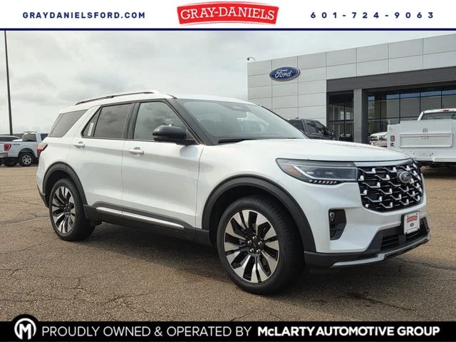 2026 Ford Explorer Platinum 4WD's photo