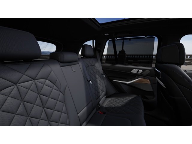 Used 2026 Skyscraper Grey Metallic BMW xDrive40i image 12