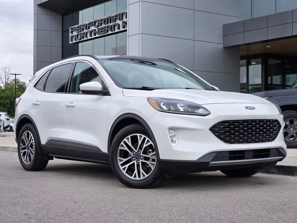 Used 2020 Ford Escape SEL with VIN 1FMCU0H60LUA08571 for sale in Fort Wright, KY
