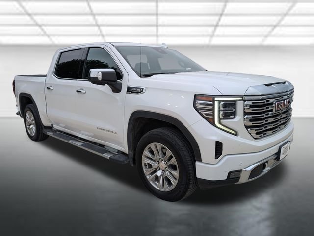 Used 2023 WHITE FROST TRICOAT GMC Denali image 1